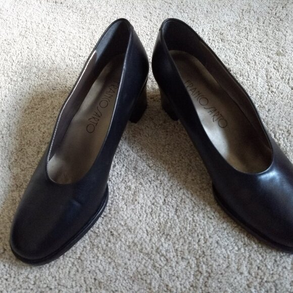 Franco Sarto - Size 7.5 M Black Genuine Leather Timeless Classic Elegant Pumps - Picture 7 of 7